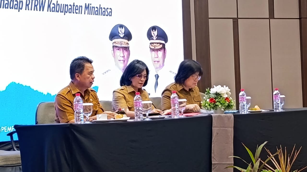 Sekda Minahasa Ikuti Rapat Evaluasi Ranperda RTRW 2025–2044