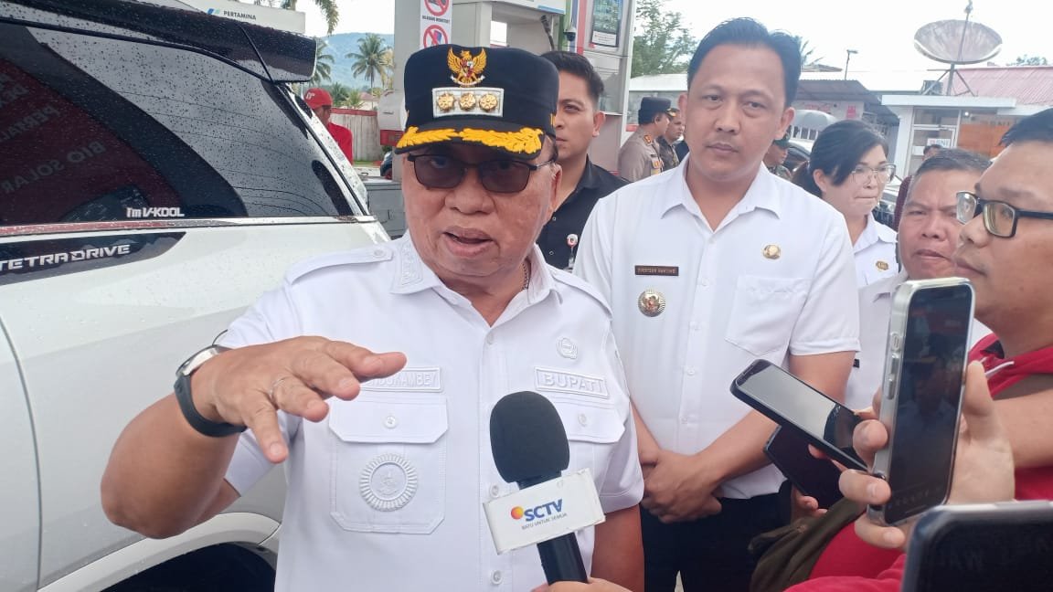 RD–Vasung Bersama Forkopimda Sidak LPG 3 Kg, BBM, dan Pupuk Bersubsidi di Langowan