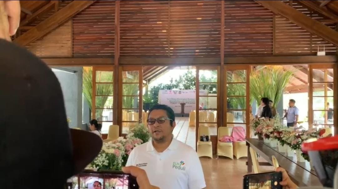 PLN UIP3B Sulawesi Bersama GenPI Berdayakan Difabel Melalui Sertifikasi Merangkai Bunga