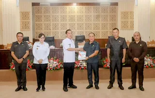 Pemerintahan CSSR Serahkan Rancangan Perubahan KUA – PPAS APBD 2025 ke DPRD Kota Tomohon