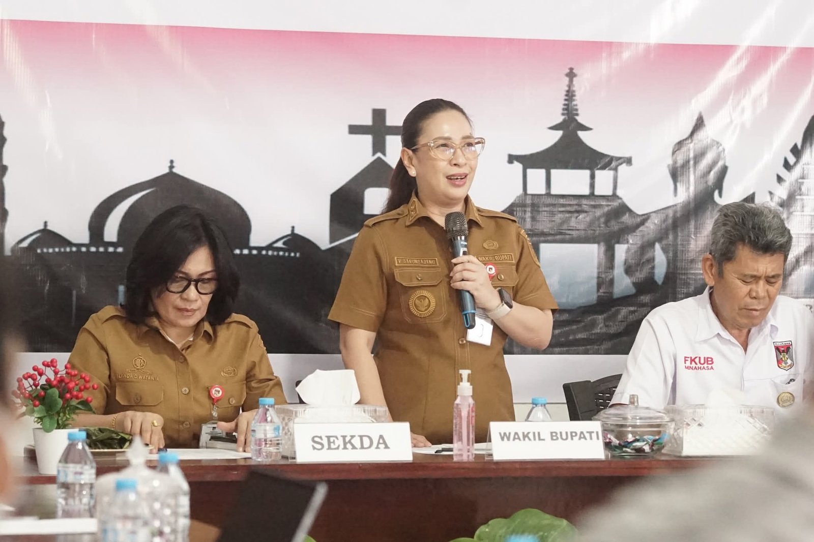 Sarundajang Pimpin Rapat Koordinasi FKUB