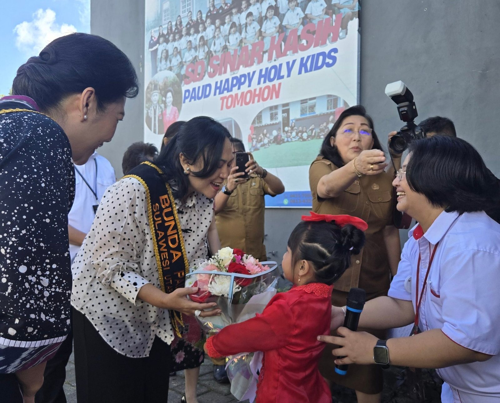 Kunjungi PAUD, Ny. Anik: Pendidikan Dilanjutkan di Rumah