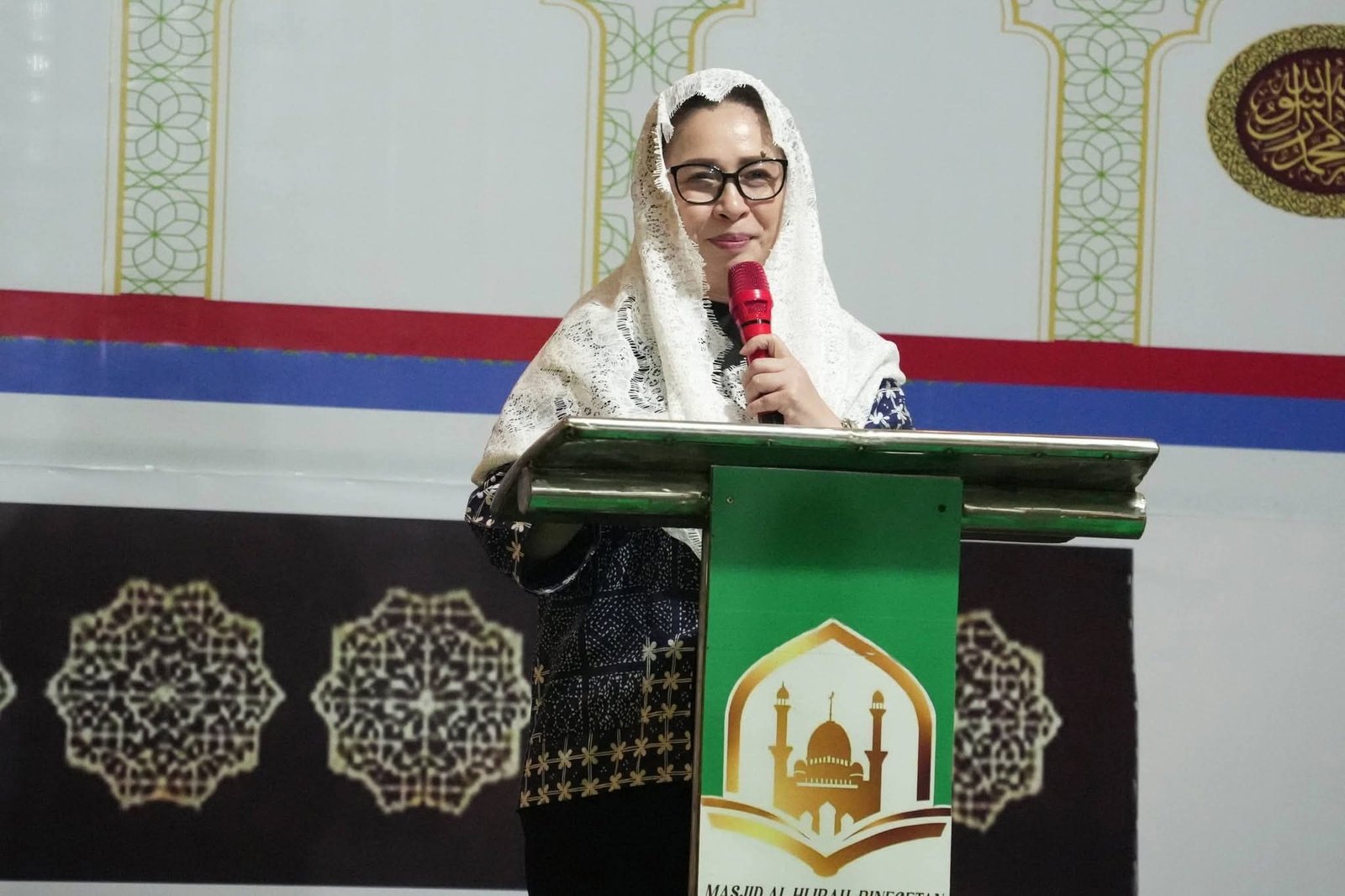 Sarundajang Membuka Musabaqah Tilawatil Qur’an (MTQ) XXXI Tingkat Kabupaten Minahasa Tahun 2026