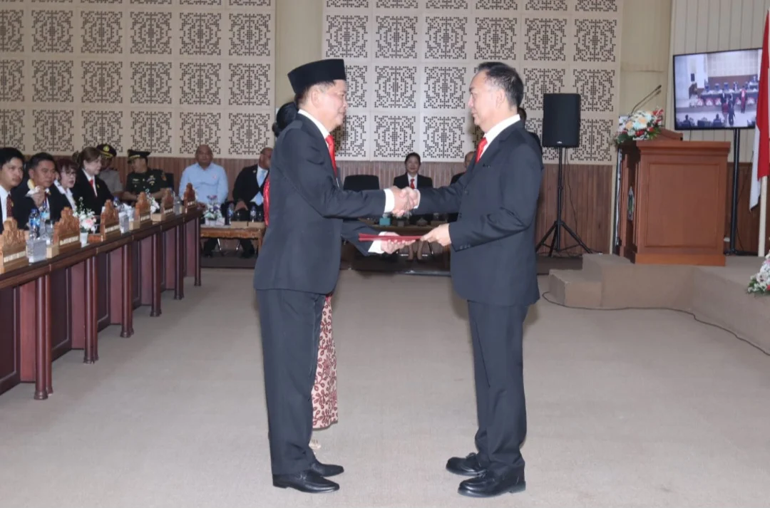 Johny Runtuwene resmi menjabat Ketua DPRD Kota Tomohon